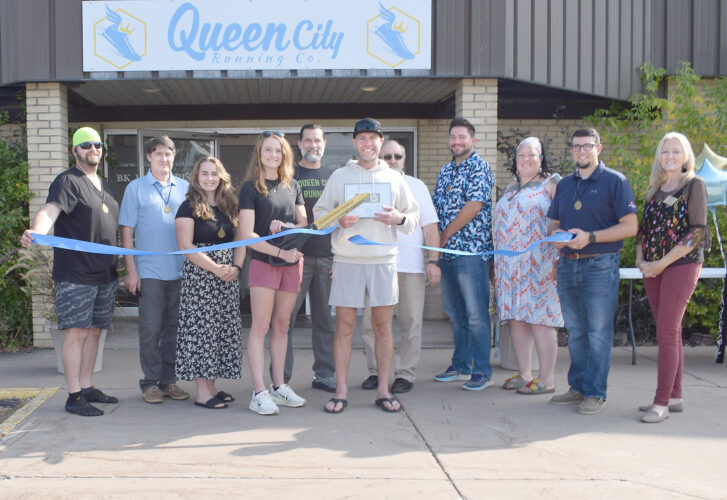 Ribbon-cutting for Queen City Running